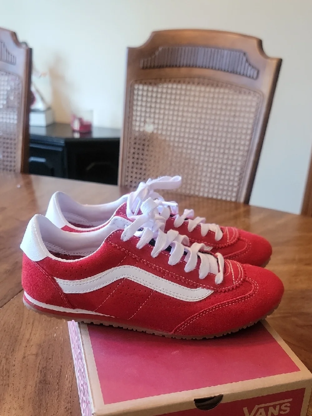 Vans Red and White Low-Top Sneakers - Picture 3 of 7